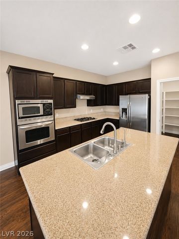 2113 Forest Mist Avenue, North Las Vegas, NV 89084