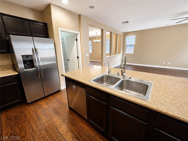 2113 Forest Mist Avenue, North Las Vegas, NV 89084