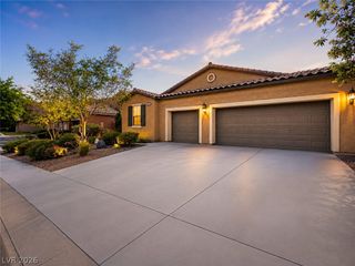 2113 Forest Mist Avenue, North Las Vegas, NV 89084