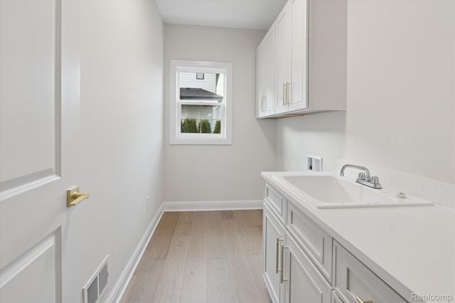 54791 Brenda Drive, Macomb Township, MI 48042