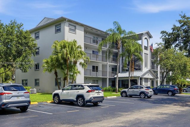1300 SW 125th Ave 406K, Pembroke Pines, FL 33027