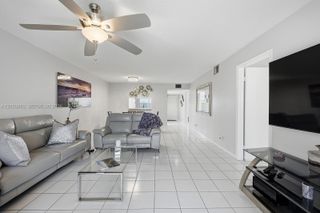 1300 SW 125th Ave 406K, Pembroke Pines, FL 33027