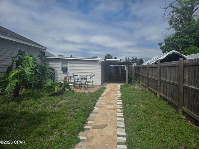 1525 Oak Avenue B, Panama City, FL 32405