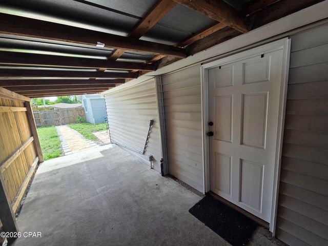 1525 Oak Avenue B, Panama City, FL 32405
