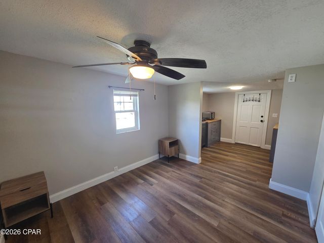1525 Oak Avenue B, Panama City, FL 32405