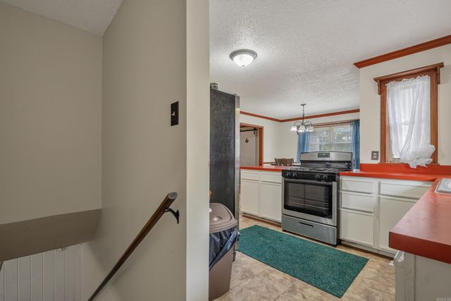 1701 St Louis Street, Hot Springs, AR 71913