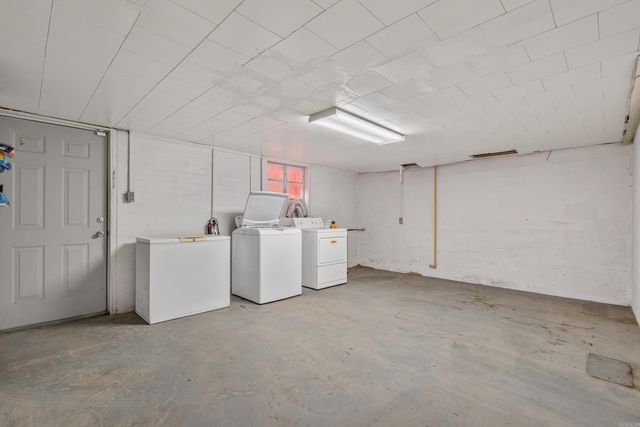 1701 St Louis Street, Hot Springs, AR 71913