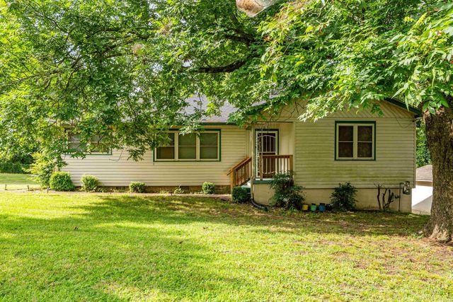 1701 St Louis Street, Hot Springs, AR 71913