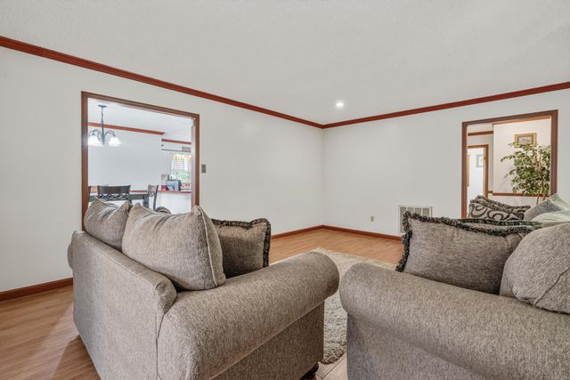 1701 St Louis Street, Hot Springs, AR 71913