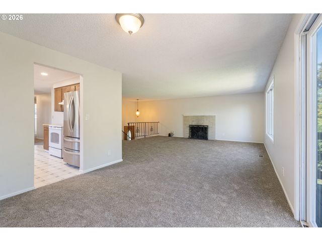 17090 Se PINE CONE Ln, Milwaukie, OR 97267