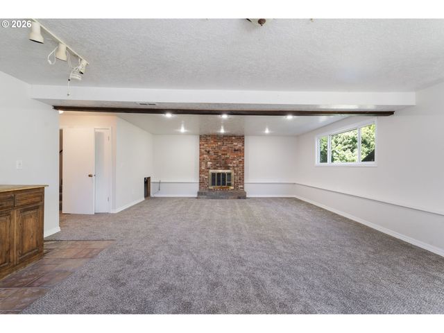 17090 Se PINE CONE Ln, Milwaukie, OR 97267