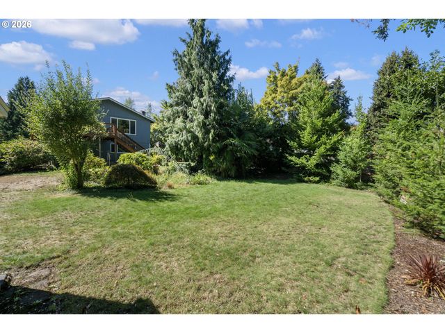 17090 Se PINE CONE Ln, Milwaukie, OR 97267