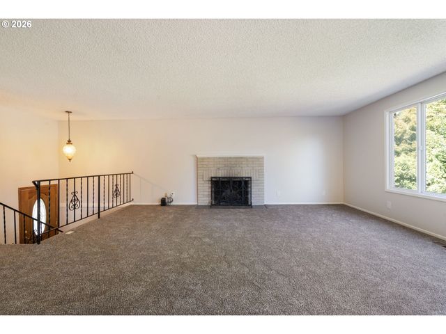 17090 Se PINE CONE Ln, Milwaukie, OR 97267