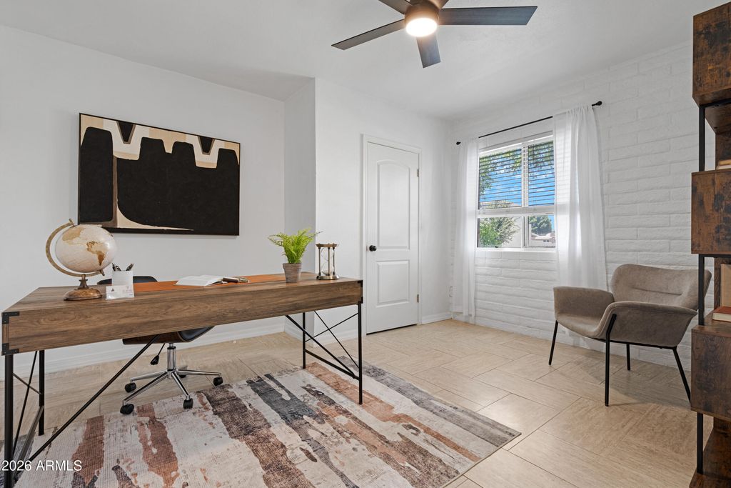 Image 24 of property listing at 7722 E VERNON Avenue, Scottsdale, AZ 85257