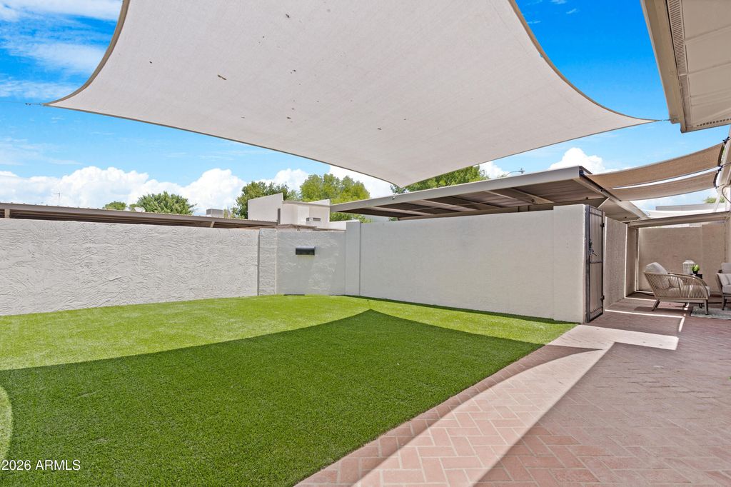 Image 46 of property listing at 7722 E VERNON Avenue, Scottsdale, AZ 85257