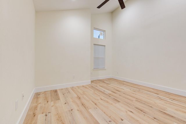 3320 Francis Street A, Houston, TX 77004