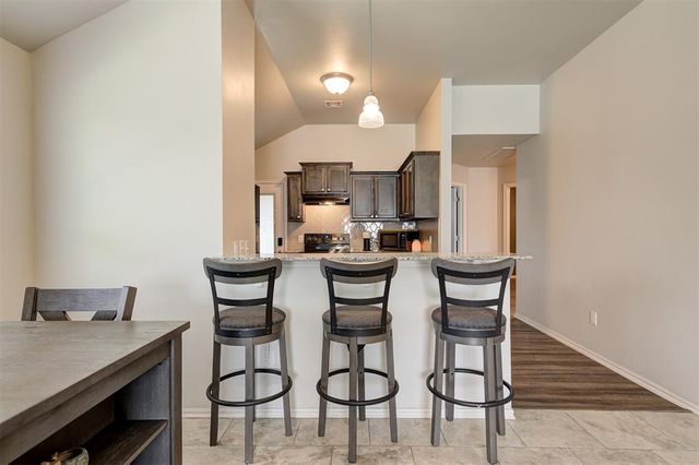 1109 Hickory Creek Drive, Yukon, OK 73099