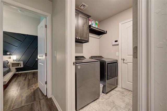 1109 Hickory Creek Drive, Yukon, OK 73099