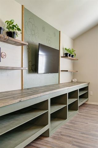 1109 Hickory Creek Drive, Yukon, OK 73099