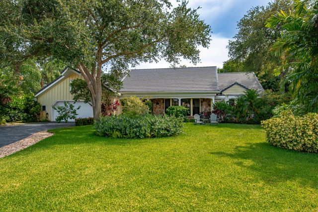 6962 S Grande Drive, Boca Raton, FL 33433