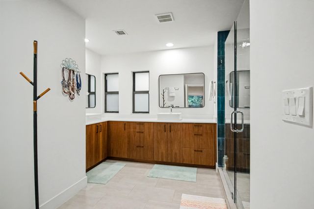 6962 S Grande Drive, Boca Raton, FL 33433