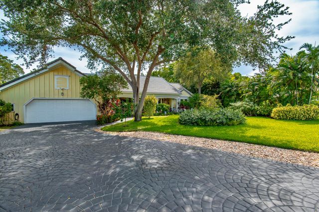 6962 S Grande Drive, Boca Raton, FL 33433