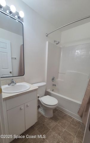 3826 Town Square Boulevard 59, Melbourne, FL 32901