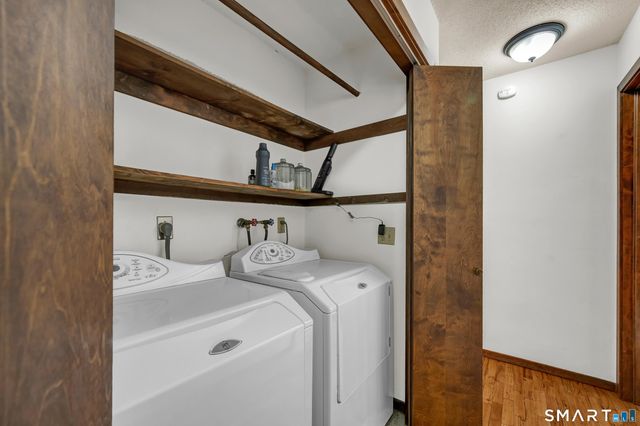 11 Spruce Mountain Trail, Danbury, CT 06810