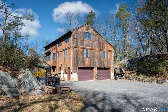 11 Spruce Mountain Trail, Danbury, CT 06810