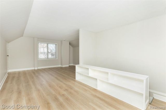 1197 Catalpa Drive, Berkley, MI 48072