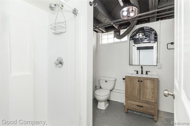 1197 Catalpa Drive, Berkley, MI 48072