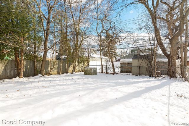 1197 Catalpa Drive, Berkley, MI 48072