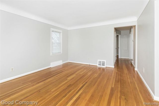 1197 Catalpa Drive, Berkley, MI 48072