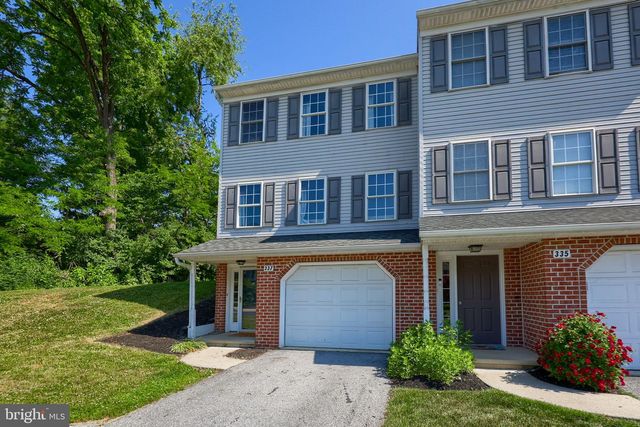 337 CROSSWINDS DR, Lititz, PA 17543