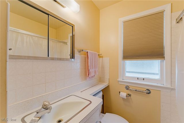 6903 Luelda Avenue, Parma, OH 44129