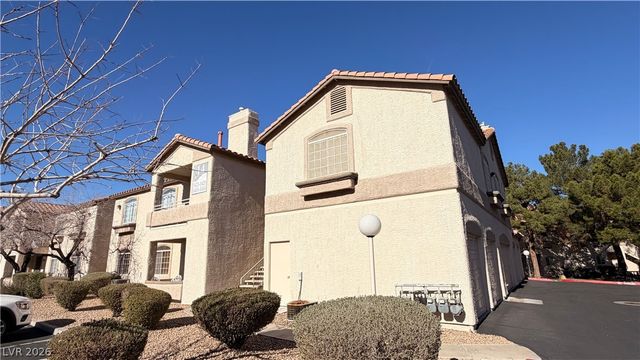 75 North Valle Verde Drive 1423, Henderson, NV 89074