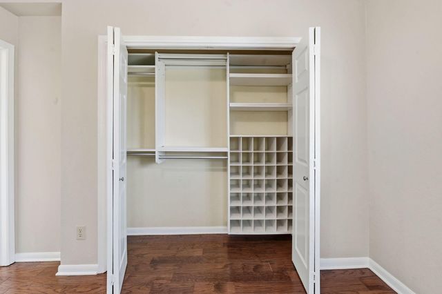 1506 Forest TRL 101, Austin, TX 78703