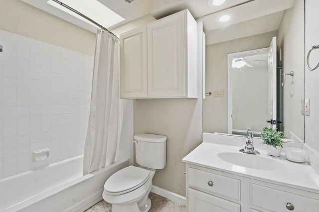 1506 Forest TRL 101, Austin, TX 78703
