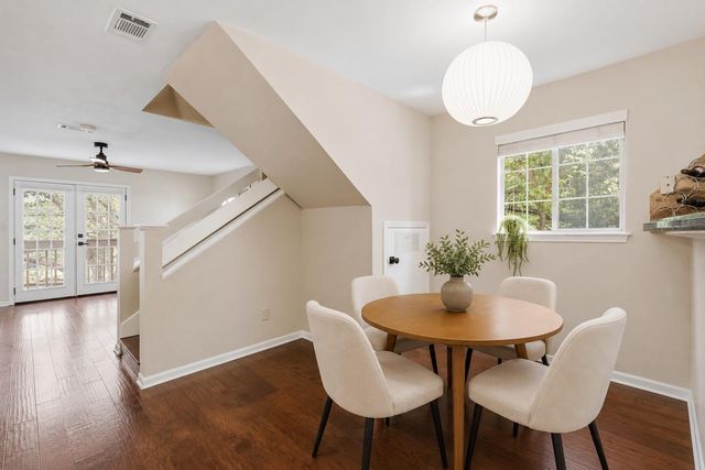 1506 Forest TRL 101, Austin, TX 78703