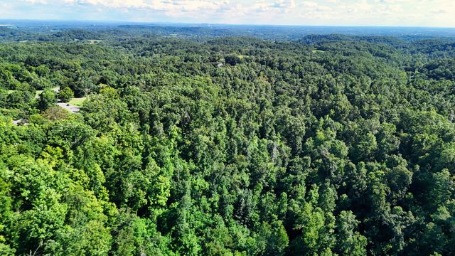 2 Lindsey Hollow Rd, Gallatin, TN 37066