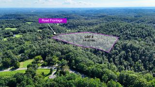 2 Lindsey Hollow Rd, Gallatin, TN 37066