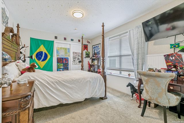 6925 Abbey Falls, San Antonio, TX 78249