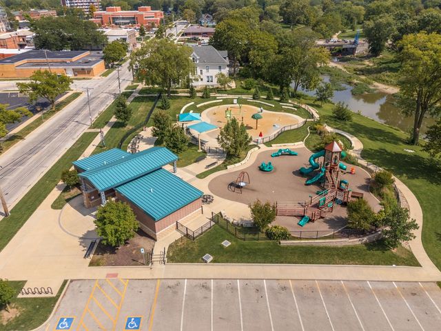 409 W Water Street, Pontiac, IL 61764