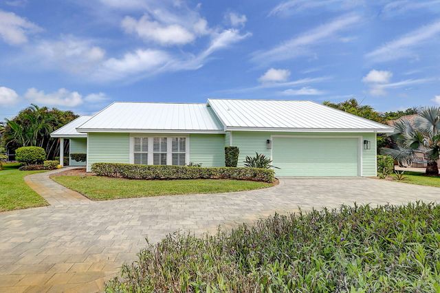 3824 SE FAIRWAY E, Stuart, FL 34997
