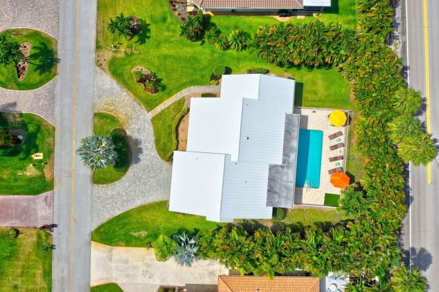 3824 SE FAIRWAY E, Stuart, FL 34997