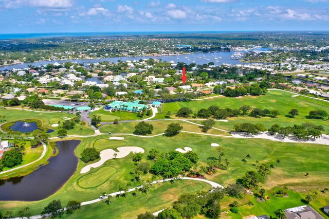 3824 SE FAIRWAY E, Stuart, FL 34997