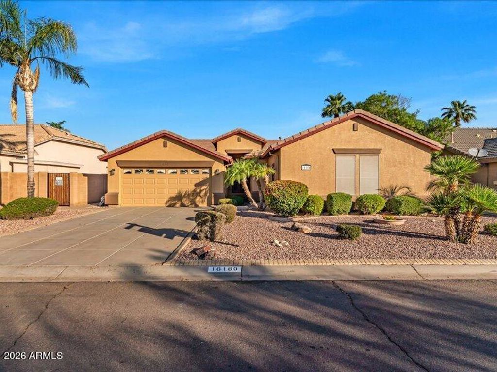 16180 W IRONWOOD Street, Surprise, AZ 85374 — photo 2