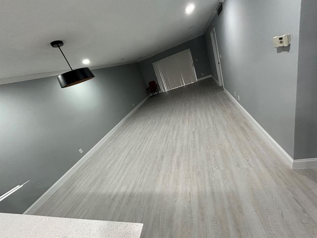 6361 N FALLS CIR Drive 212, Lauderhill, FL 33319