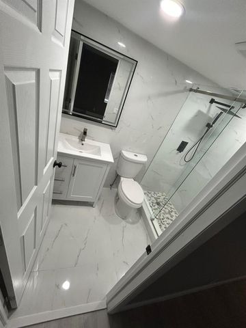 6361 N FALLS CIR Drive 212, Lauderhill, FL 33319