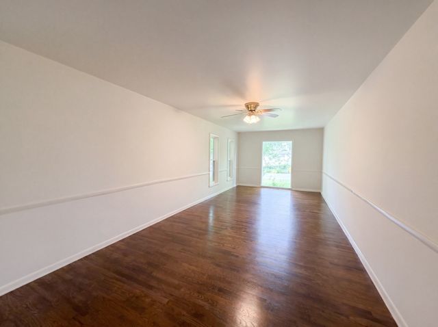 519 Brentview Hills Dr, Nashville, TN 37220